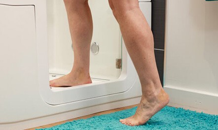 Benefits of walk-in baths for the elderly