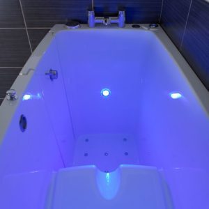 Chromotherapy bath.