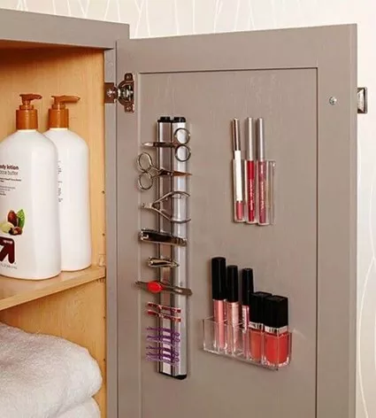 Magnetic strip